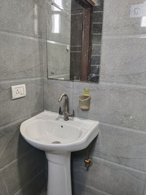 Bathroom in 2 BHK Apartment at Jawahar Nagar – for Rent