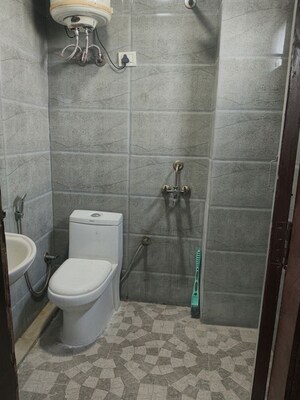 Bathroom in 2 BHK Apartment at Jawahar Nagar – for Rent