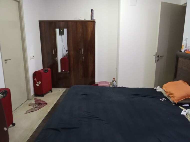 Bedroom, hiranandani-estate-rodas-enclave 2 Bedroom 727 Sq.Ft. Apartment In Ghodbunder Road Thane 10468721