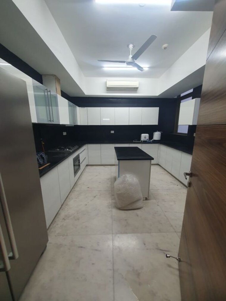Kitchen, m3m-golf-estate-fairway-west 4 Bedroom 4944 Sq.Ft. Apartment In Sector 65 Gurgaon 10468730