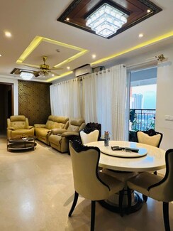 4 BHK + Servant Room Apartment For Sale in Prestige Misty Waters