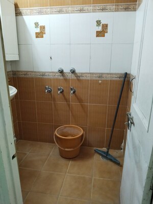 Bathroom in 2 BHK Apartment at Jawahar Nagar – for Rent