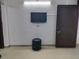 Furnished Amenities in 2 BHK Apartment at Jawahar Nagar – for Rent