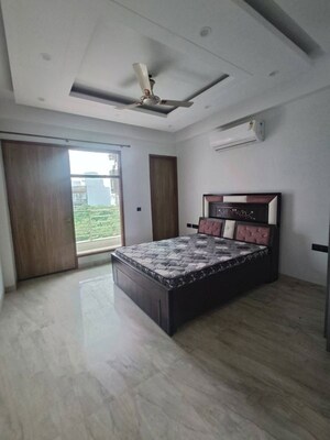 Bedroom in 3 BHK Apartment at Paramount Emotions, Sector 1 Greater Noida – for Rent