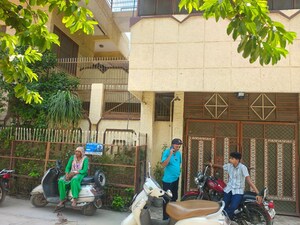 6+ BHK Villa For Sale in Panchsheel Colony