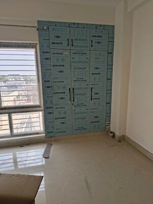 Room in 3 BHK Apartment at LDA Ashlesha Apartments, Lda Colony – for Rent