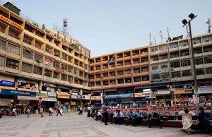  Shop For Rent in Nehru Enclave