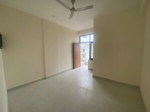 3 BHK Builder Floor For Rent in Malibu Town