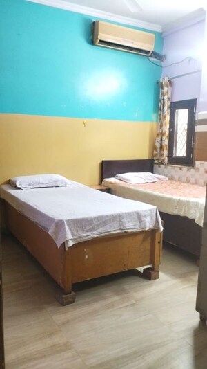 Pg For Rent in Sarita Vihar