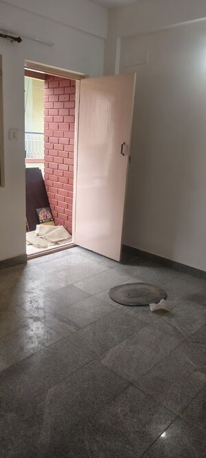 Bedroom in 2 BHK Builder Floor at Jeevan Bima Nagar – for Rent
