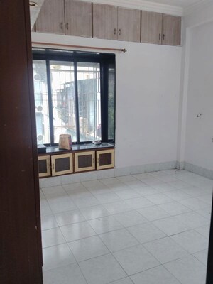 1 BHK Apartment For Rent in Daya Sagar Complex , Goregaon East