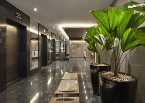  Office Space – Exterior View View at Green Park - for Rent