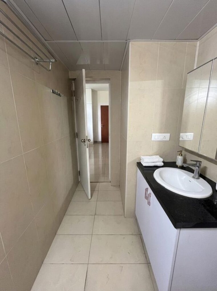 Bathroom, dsr-rainbow-heights 2.5 Bedroom 1450 Sq.Ft. Apartment In Hsr Layout Bangalore 10469075