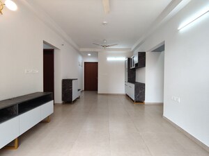 Room in  Apartment at Bhartiya Nikoo Homes Phase 2, Thanisandra Main Road – for Rent