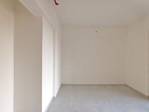 Room in 2 BHK Apartment at Mahavir Kalpavruksha, Ghodbunder Road – for Rent