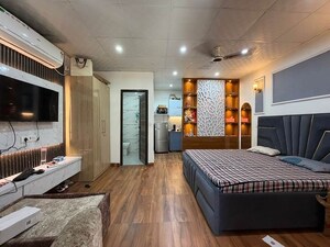 Bedroom in 1 RK Builder Floor at Ganga Apartment Gurgaon, Sector 13 – for Rent