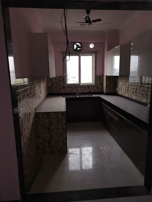 Kitchen in 3 BHK Builder Floor at Ansal Plaza Gurgaon, Palam Vihar – for Rent