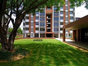 3 BHK Apartment – Garden View at Vishwanath Maher Homes 3, Shela - for Rent