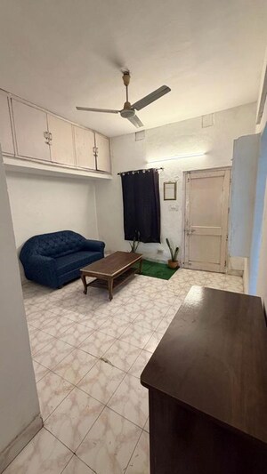Living Room in 2 BHK Independent House at Sector 37 – for Rent