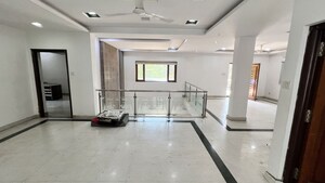 Parking in 5 BHK Independent House at Jubilee Hills – for Rent