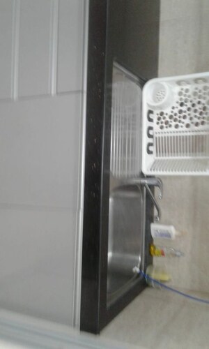 Bathroom in 3 BHK Apartment at Oberoi Exquisite Goregaon, Goregaon East – for Sale