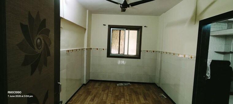 Room, datar colony 1 Bedroom 550 Sq.Ft. Apartment In Datar Colony Mumbai 10432361