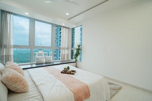 Bedroom in 3 BHK Apartment at Oberoi Exquisite Goregaon, Goregaon East – for Sale