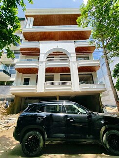 3 BHK Builder Floor For Sale in Sushant Lok I