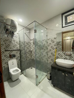Bathroom in 2 BHK Builder Floor at Palam Vihar Residents Association, Palam Vihar – for Rent