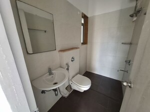 Bathroom in 1.5 BHK Apartment at Lodha Casa Rio, Dombivli East – for Sale