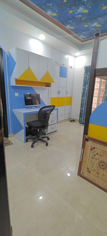 2 BHK 1000 Sq.Ft. Apartment in Antriksh Golf View - II