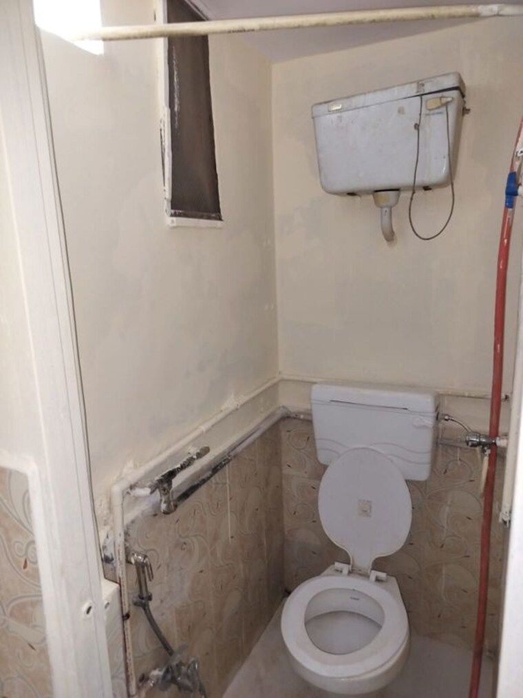 Bathroom, mahada-building 1 RK 225 Sq.Ft. Apartment In Malad West Mumbai 10469387