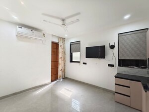 1 RK Builder Floor For Rent in Vasant Kunj Enclave