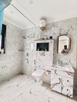 Bathroom in 1 RK Builder Floor at Vasant Kunj Enclave – for Rent