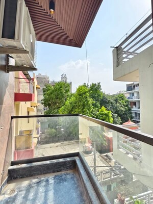1 RK Builder Floor – Exterior View View at Vasant Kunj Enclave - for Rent