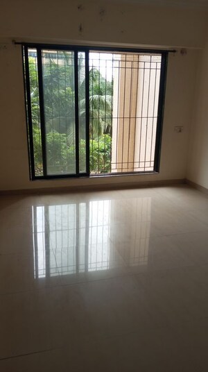 2 BHK Apartment For Rent in Akashganga Complex Kavesar, Kavesar