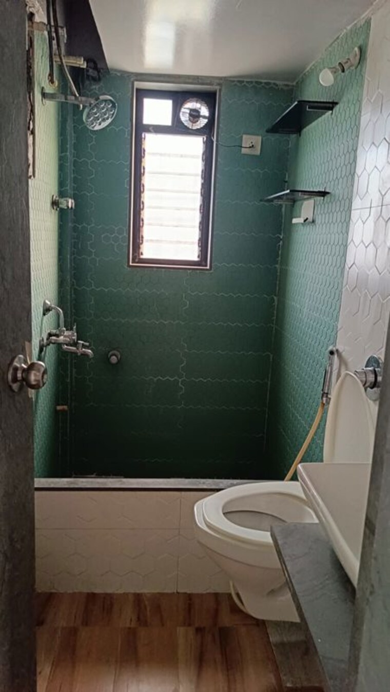 Bathroom, sandesh nagar 2 Bedroom 824 Sq.Ft. Apartment In Sandesh Nagar Mumbai 10469363