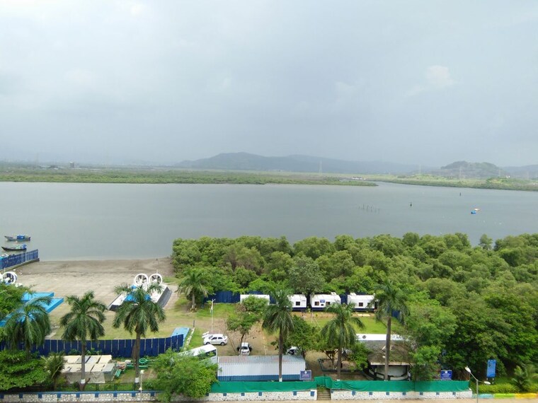 Exterior View, cbd belapur sector 11 3 Bedroom 1850 Sq.Ft. Apartment In Cbd Belapur Sector 11 Navi Mumbai 10469394