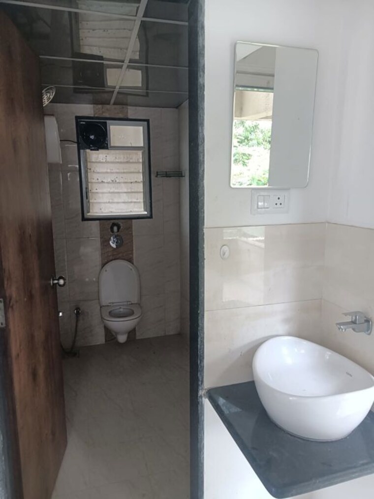 Bathroom, pashan 2 Bedroom 650 Sq.Ft. Apartment In Pashan Pune 10469452