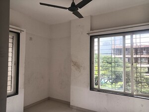 Room in 2 BHK Apartment at Pashan – for Sale
