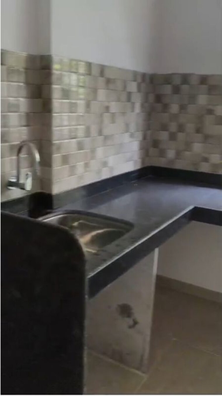 Kitchen, chembur 1 Bedroom 572 Sq.Ft. Apartment In Chembur Mumbai 10469455