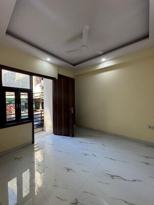 Room in 3 BHK Builder Floor at Malviya Nagar – for Sale