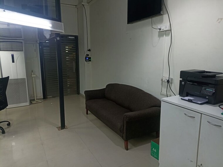 Living Room, skyline-epitome Commercial Office Space 1200 Sq.Ft. In Ghatkopar West Mumbai 10469475