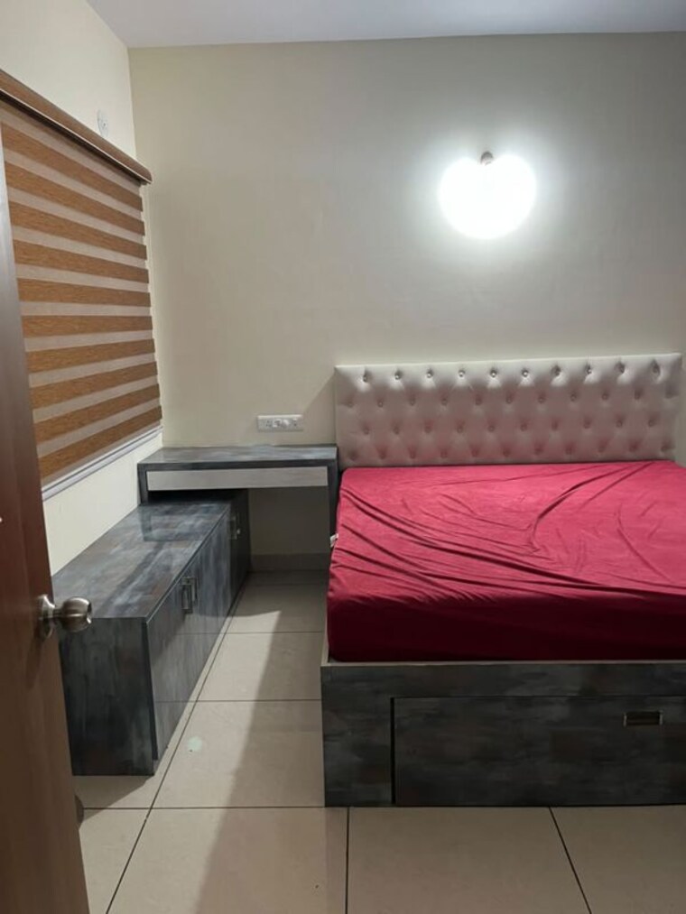 Bedroom, prestige-song-of-the-south-phase-2 3 Bedroom 1748 Sq.Ft. Apartment In Yelenahalli Bangalore 10448359