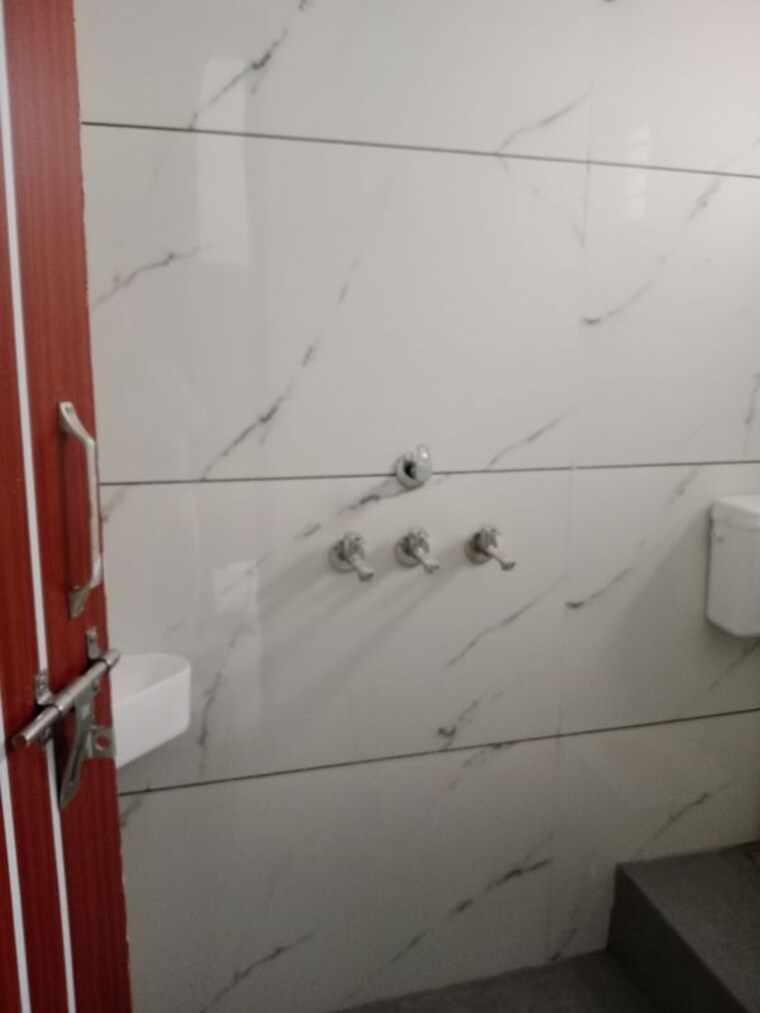 Bathroom, sector 18 2 Bedroom 827 Sq.Ft. Builder Floor In Sector 18 Panipat 10469556