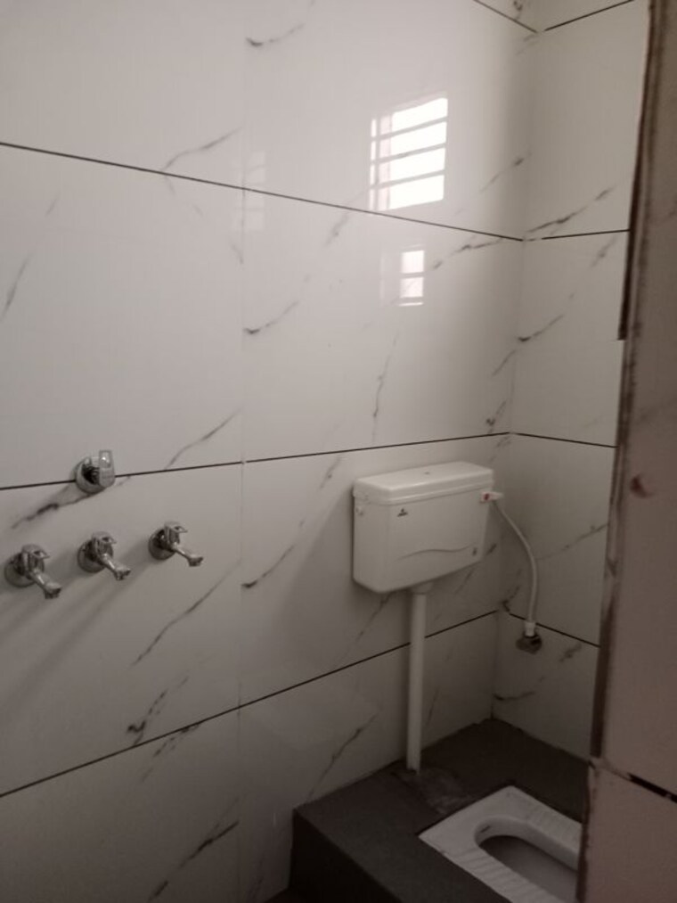 Bathroom, sector 18 2 Bedroom 827 Sq.Ft. Builder Floor In Sector 18 Panipat 10469556