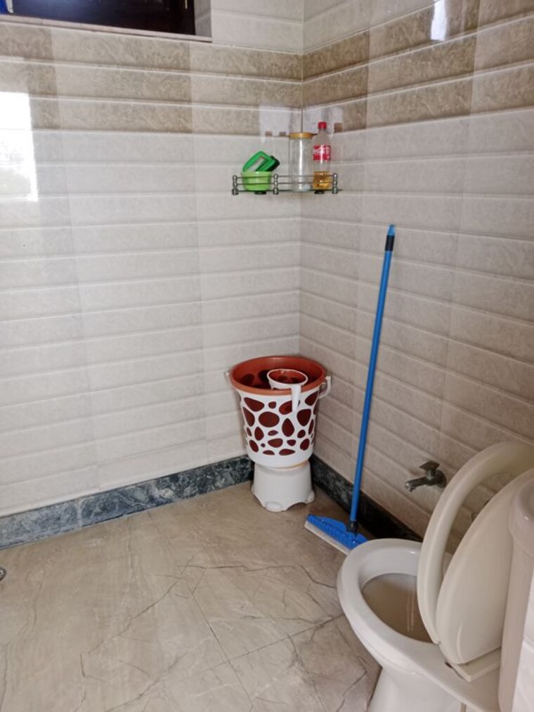 Bathroom, ansals sushant city 1 RK 322 Sq.Ft. Builder Floor In Ansals Sushant City Panipat 10469584