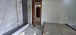 Room in 4 BHK Apartment at Sector 13 Dwarka – for Rent