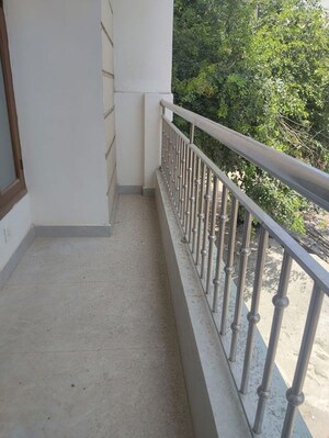 Balcony in 1 BHK Builder Floor at Neb Sarai – for Rent