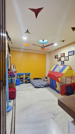 Team Area in 4 BHK Builder Floor at Freedom Fighters Enclave – for Sale